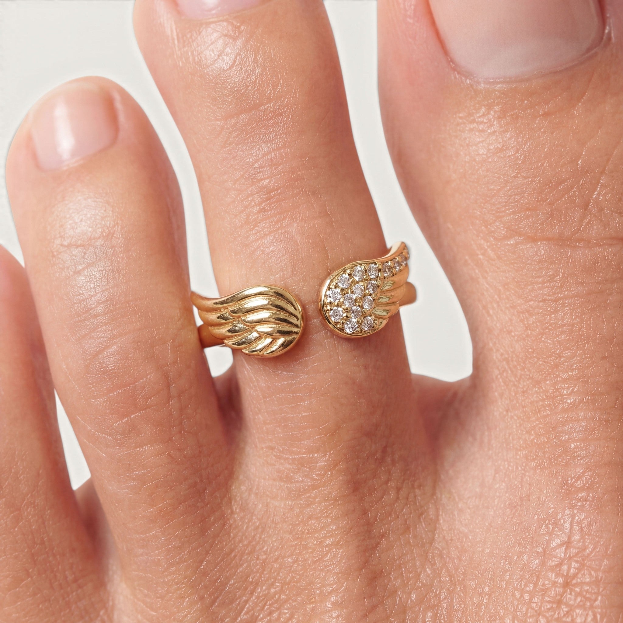 Angel Toe Ring