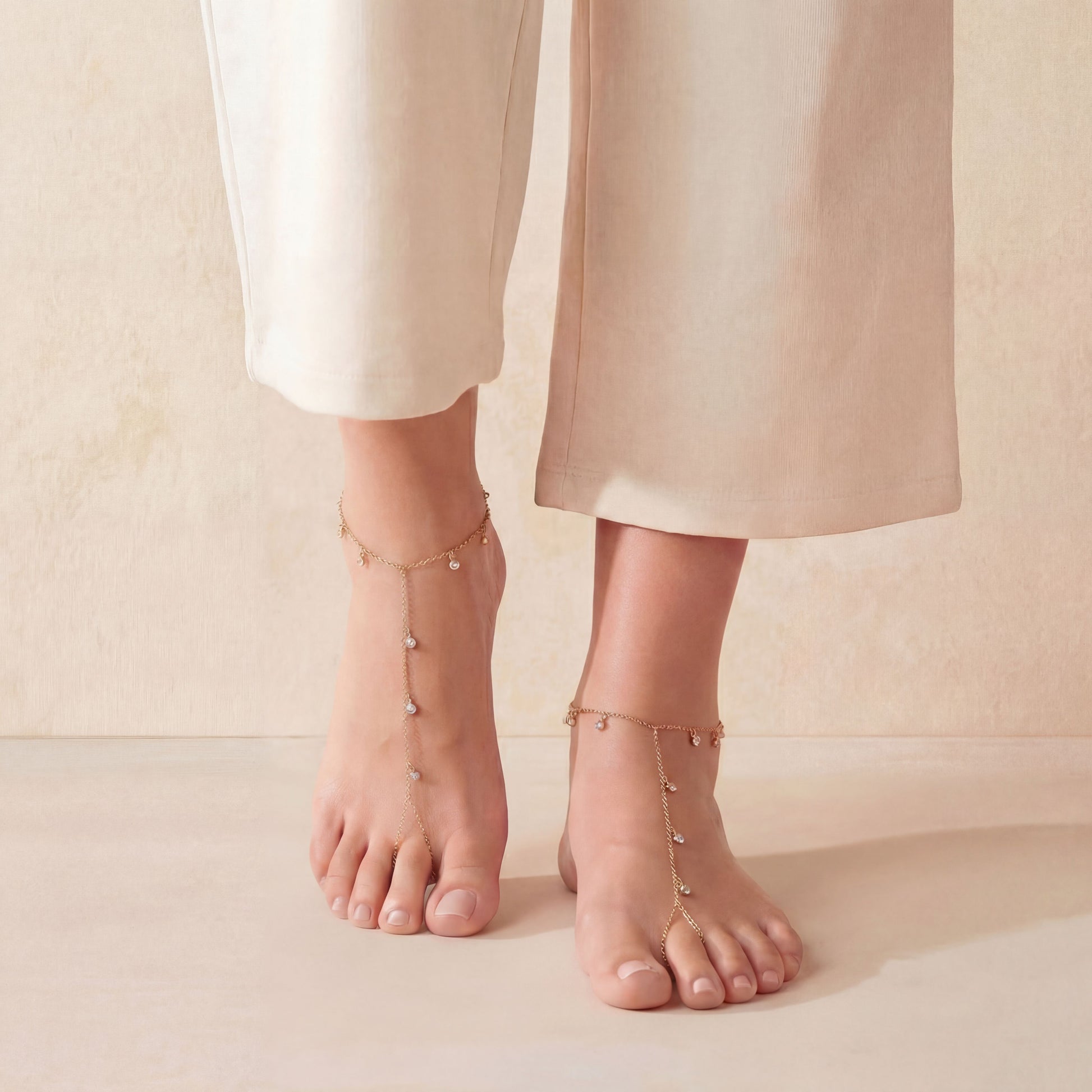 Luna Barefoot Sandal
